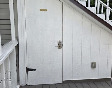 1690 S 10th Street - Photo Thumbnail 14