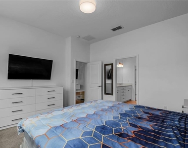 9184 Olmo Court - Photo Thumbnail 18