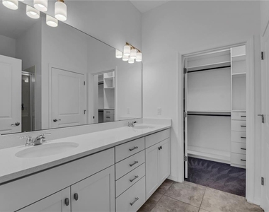 9184 Olmo Court - Photo Thumbnail 17