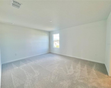 1938 Sarah Street - Photo Thumbnail 14