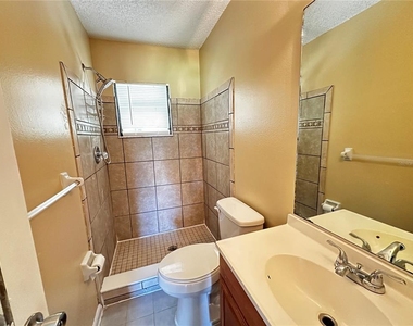 3570 Se 135th Lane - Photo Thumbnail 7