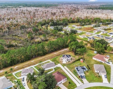 1463 Swan Court - Photo Thumbnail 20