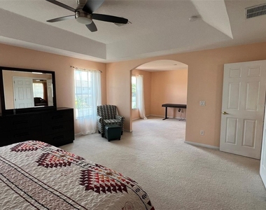 2642 Maggiore Circle - Photo Thumbnail 13