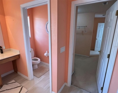 2642 Maggiore Circle - Photo Thumbnail 30