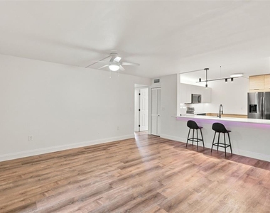 630 Cranes Way - Photo Thumbnail 2