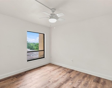 630 Cranes Way - Photo Thumbnail 20