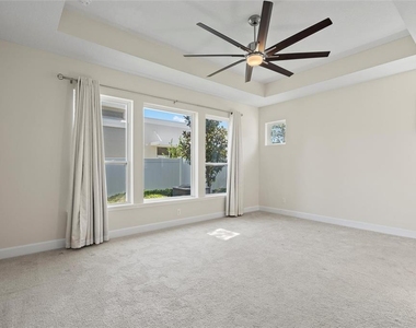 354 Park Lake Drive - Photo Thumbnail 14