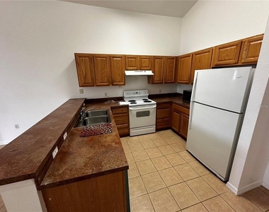 4795 Cumbrian Lakes Drive - Photo Thumbnail 2