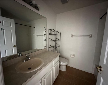 4795 Cumbrian Lakes Drive - Photo Thumbnail 20