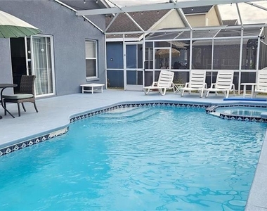 179 Emeraldview Avenue - Photo Thumbnail 17