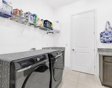 13321 Oakenshaw Lane - Photo Thumbnail 72