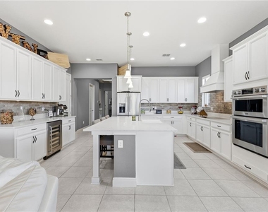 13321 Oakenshaw Lane - Photo Thumbnail 16