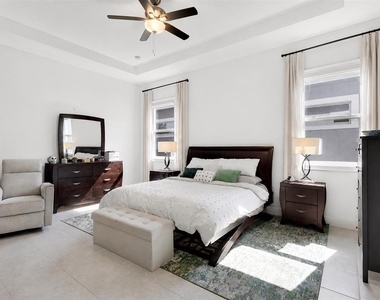 13321 Oakenshaw Lane - Photo Thumbnail 11