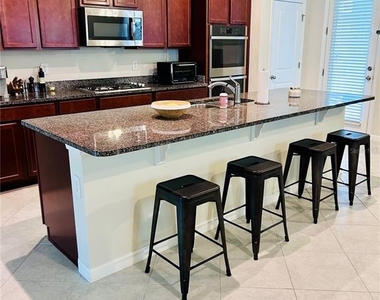 6168 Glory Bower Drive - Photo Thumbnail 5