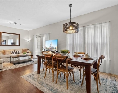 5366 Diplomat Court - Photo Thumbnail 4