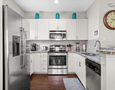 5366 Diplomat Court - Photo Thumbnail 7