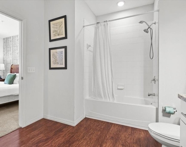 5366 Diplomat Court - Photo Thumbnail 13