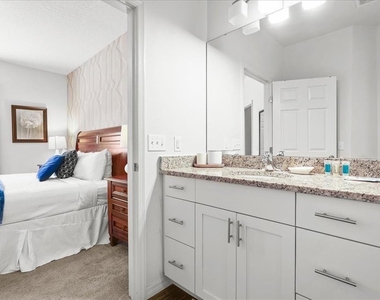 5366 Diplomat Court - Photo Thumbnail 17