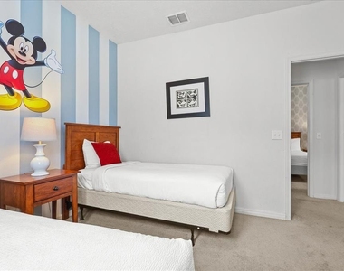 5366 Diplomat Court - Photo Thumbnail 23