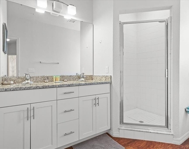 5366 Diplomat Court - Photo Thumbnail 20