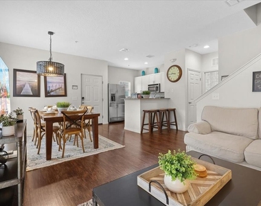 5366 Diplomat Court - Photo Thumbnail 2