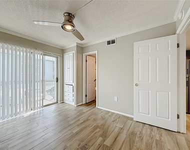 131 Water Front Way - Photo Thumbnail 14