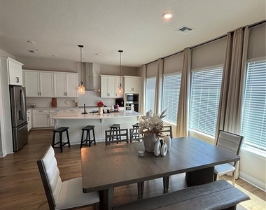13186 Magnolia Valley Drive - Photo Thumbnail 6
