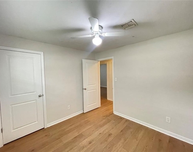 44 S Cortez Avenue - Photo Thumbnail 7