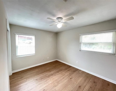 44 S Cortez Avenue - Photo Thumbnail 10