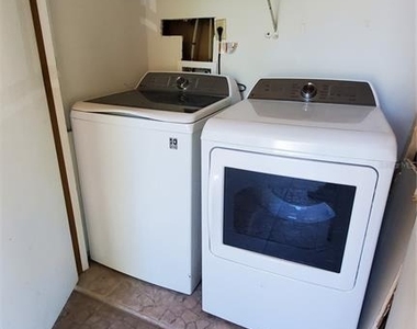 4858 S Semoran Boulevard - Photo Thumbnail 17