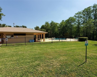 4858 S Semoran Boulevard - Photo Thumbnail 21