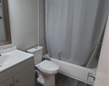 4858 S Semoran Boulevard - Photo Thumbnail 12