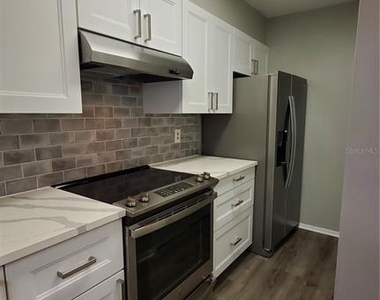 4858 S Semoran Boulevard - Photo Thumbnail 6
