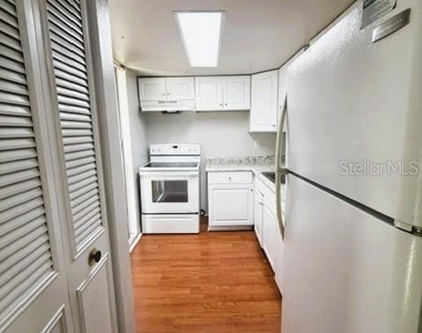419 Sheoah Boulevard - Photo Thumbnail 5