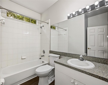 501 Nw 50th Boulevard - Photo Thumbnail 17