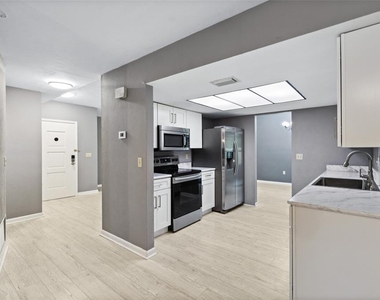 1716 Sw 77th Terrace - Photo Thumbnail 3