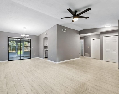 1716 Sw 77th Terrace - Photo Thumbnail 4