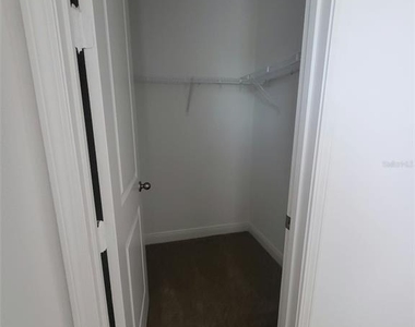 10383 Strikland Alley - Photo Thumbnail 7
