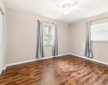 4953 Se 33rd Terrace - Photo Thumbnail 27