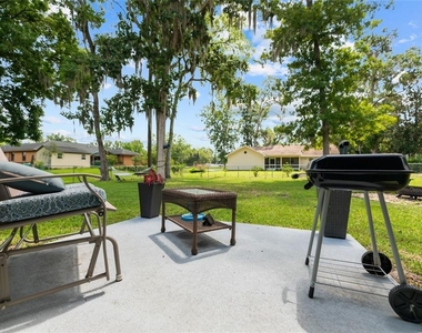 4953 Se 33rd Terrace - Photo Thumbnail 13