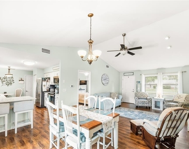 4953 Se 33rd Terrace - Photo Thumbnail 5