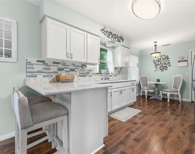 4953 Se 33rd Terrace - Photo Thumbnail 6