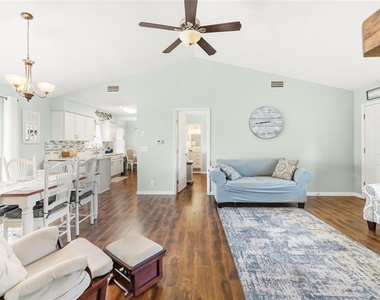 4953 Se 33rd Terrace - Photo Thumbnail 16