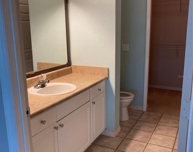 5541 Rosehill Road - Photo Thumbnail 11