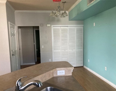 5541 Rosehill Road - Photo Thumbnail 1
