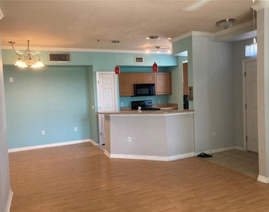 5541 Rosehill Road - Photo Thumbnail 8