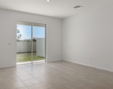 6357 Fairmont Lane - Photo Thumbnail 6