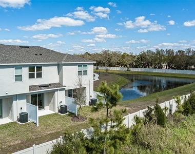 6357 Fairmont Lane - Photo Thumbnail 21
