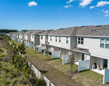 6357 Fairmont Lane - Photo Thumbnail 20