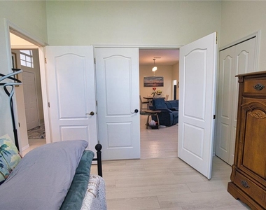 2319 Falcon Trace Lane - Photo Thumbnail 44